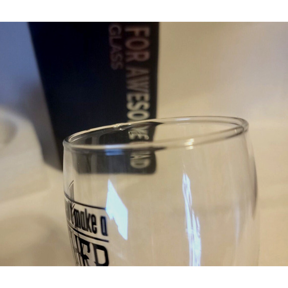 Onebttl Beer Glass "DNA Doesn’t Make A Father, Love Does" Imperfection on Lip - Picture 5 of 6